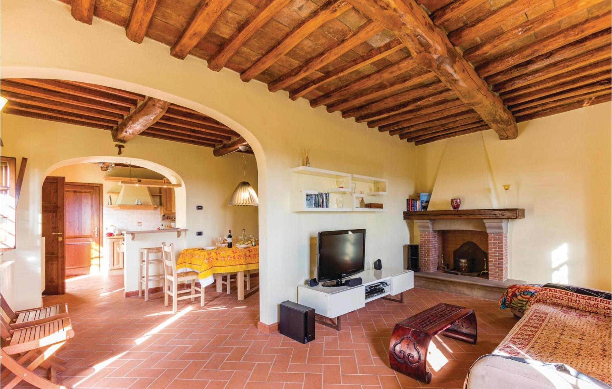 Beautiful Home In Pieve A Elici -Lu- With Kitchen Massarosa Bagian luar foto