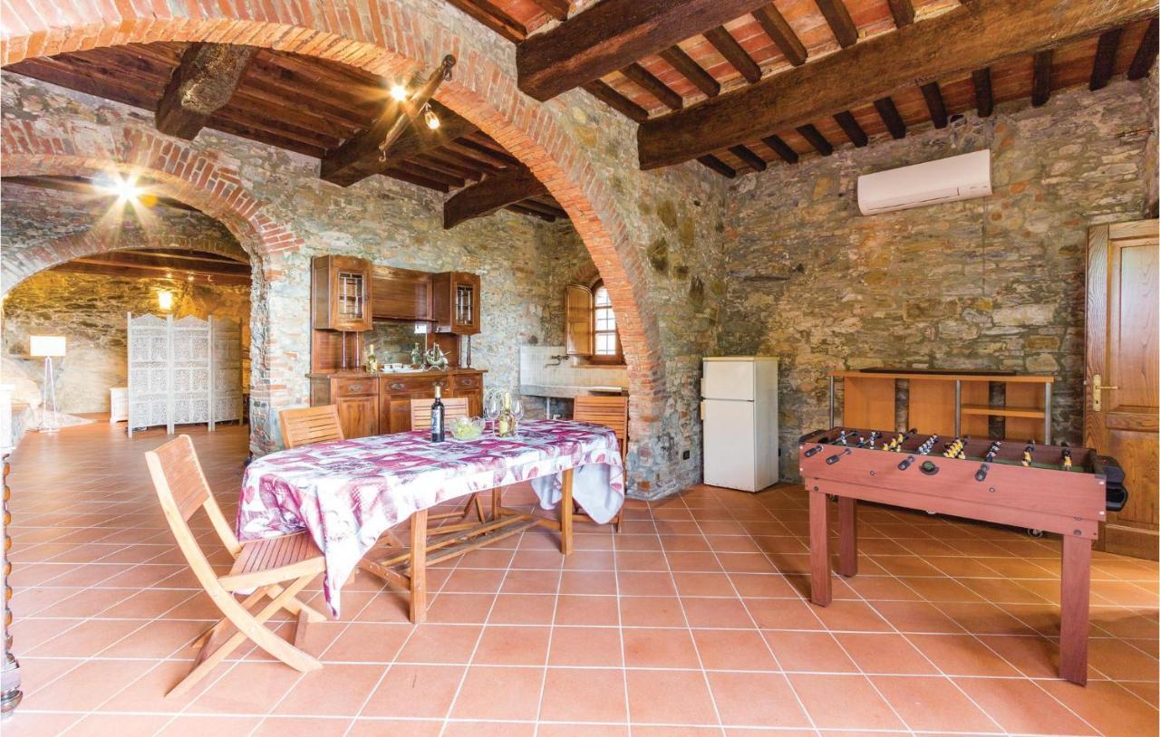 Beautiful Home In Pieve A Elici -Lu- With Kitchen Massarosa Bagian luar foto
