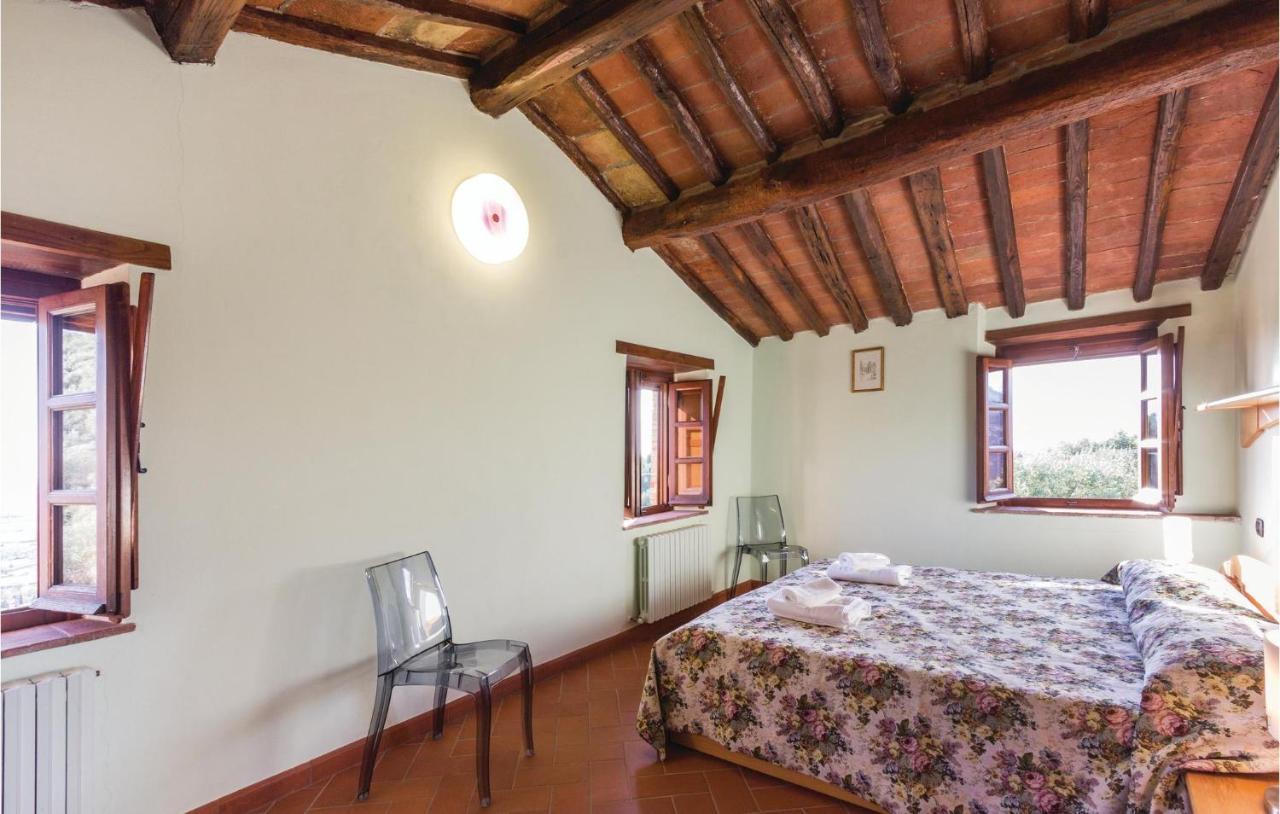 Beautiful Home In Pieve A Elici -Lu- With Kitchen Massarosa Bagian luar foto