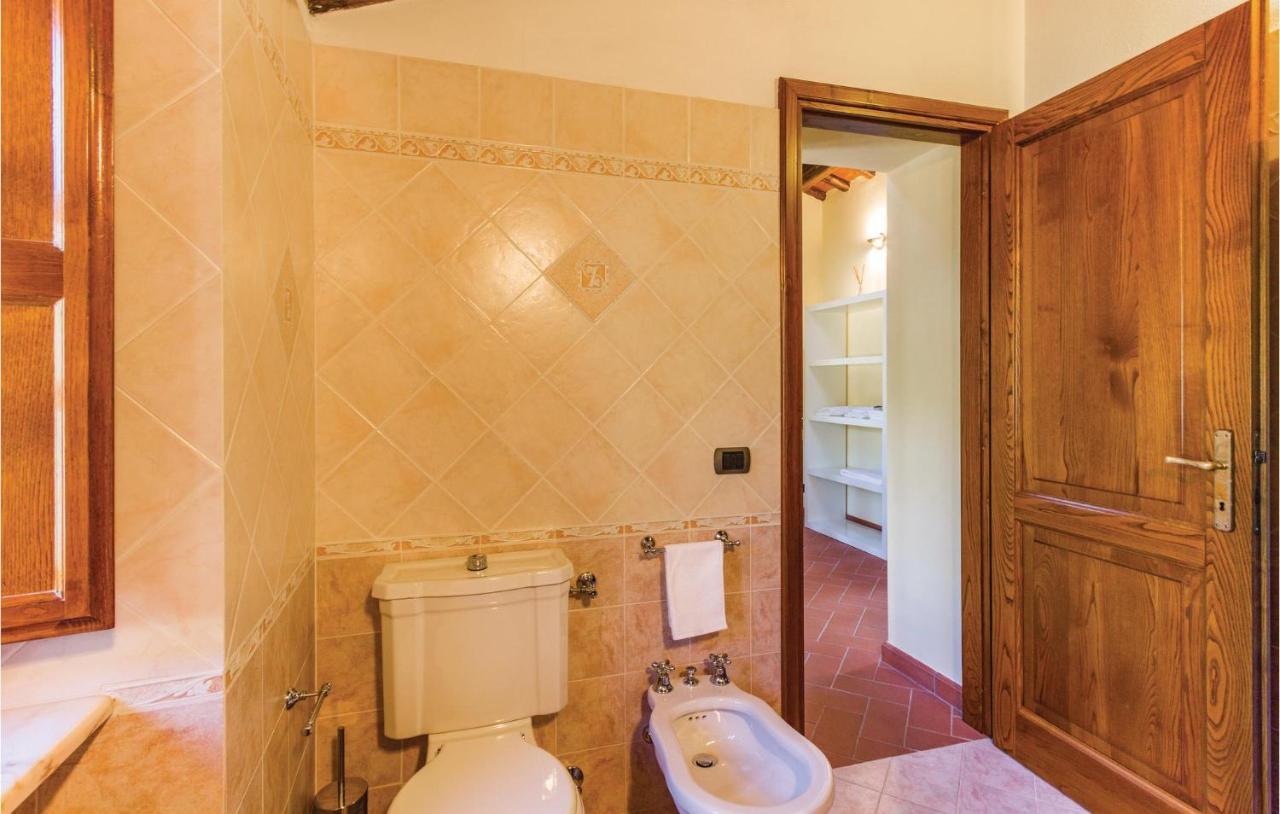 Beautiful Home In Pieve A Elici -Lu- With Kitchen Massarosa Bagian luar foto